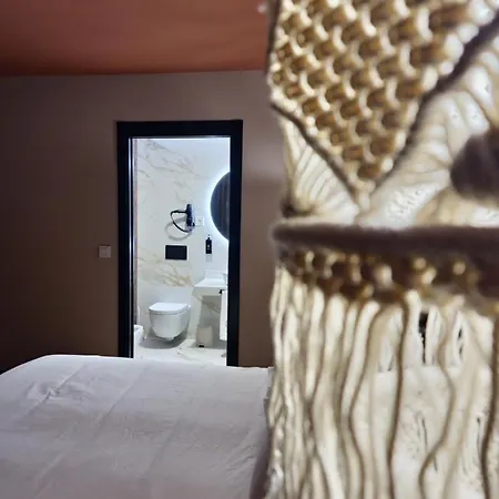 Moma Centro Hotell 2*