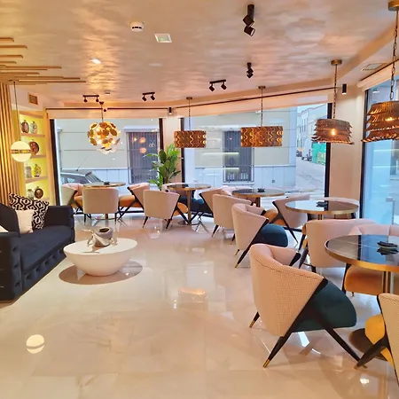 Hotel Moma Centro Villanueva De La Serena