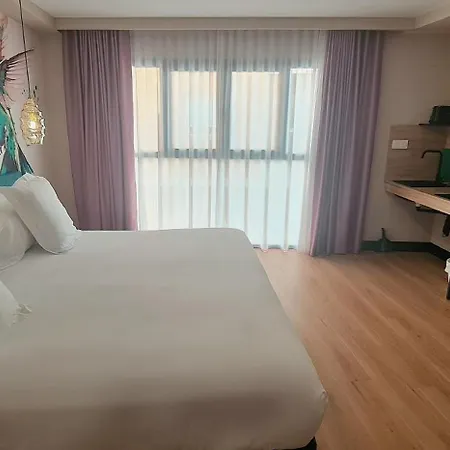 Moma Centro Hotel