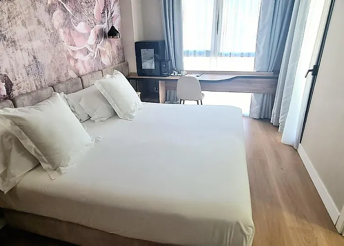 Moma Centro Hotel Villanueva De La Serena