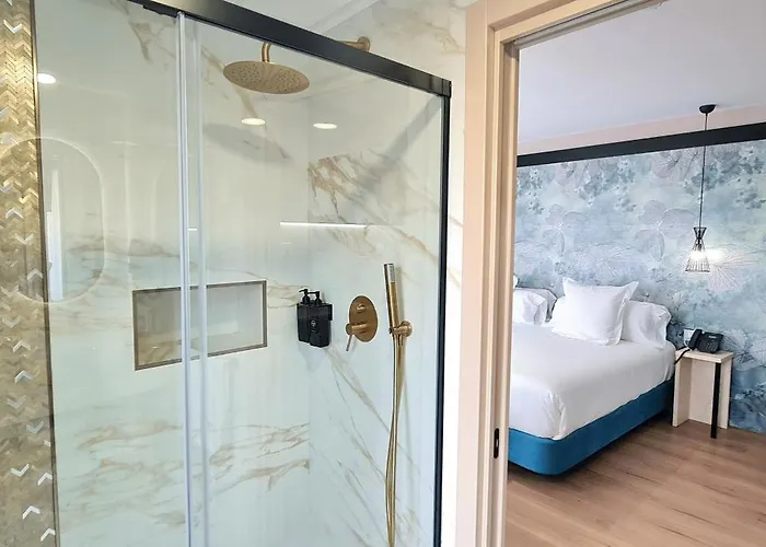 Moma Centro Otel Villanueva De La Serena