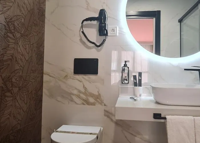 Hotel Moma Centro Villanueva De La Serena